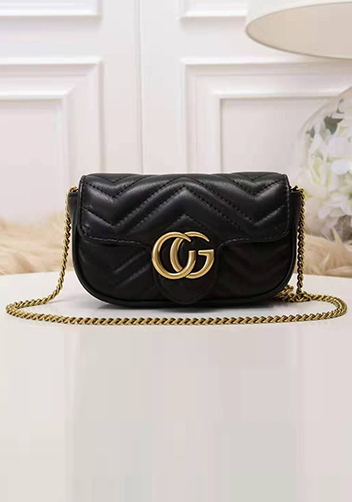 Hannah Small Flap Bag Leather CG Logo Black