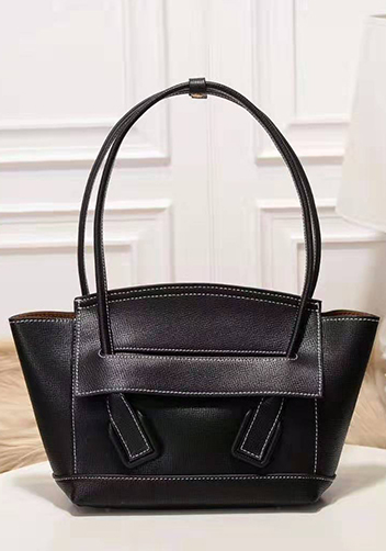 Ivonne Leather Shoulder Bag Black