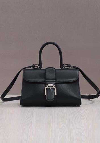 Hurricane Smooth Leather Shoulder Bag Black
