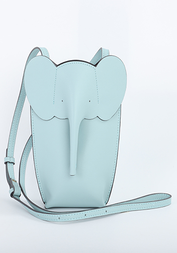 THE ELEPHANT POCKET SHOULDER LEATHER BAG BLUE