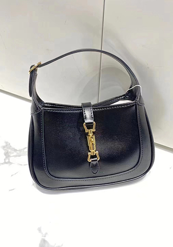 Daphne Leather Shoulder Bag Small Black
