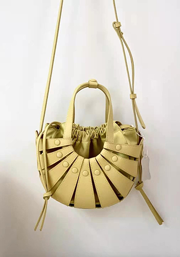 The Coquille Leather Shoulder Bag Yellow