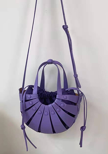 The Coquille Leather Shoulder Bag Purple