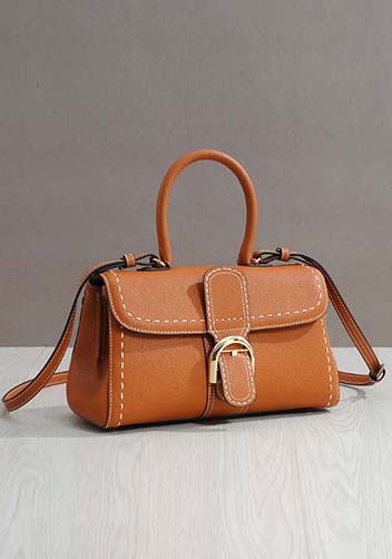 Hurricane Leather Shoulder Bag Camel