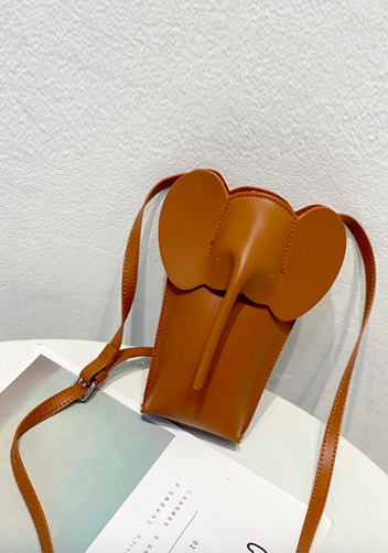 THE ELEPHANT POCKET SHOULDER LEATHER BAG BROWN